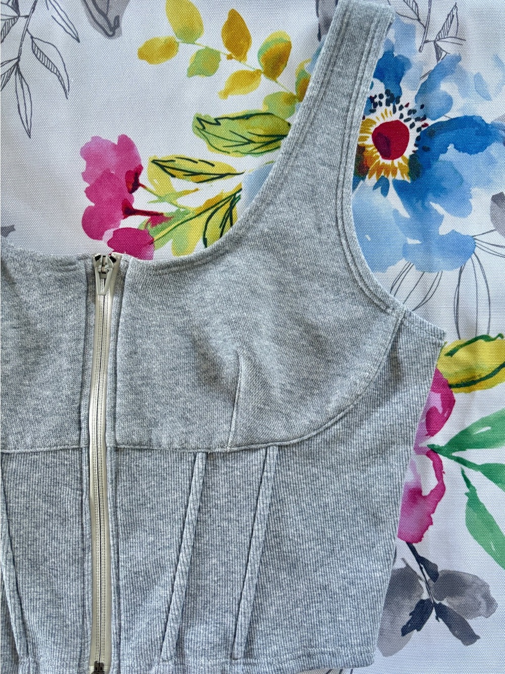 Victoria’s Secret - Women’s Gray Ribbed Tank Top